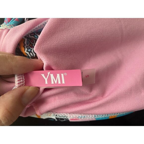 YMI WOMEN'S SWIMSUIT LACE UP BACK TOP Geometric Print Size S - Picture 4 of 5